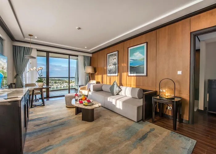 Executive King Suite